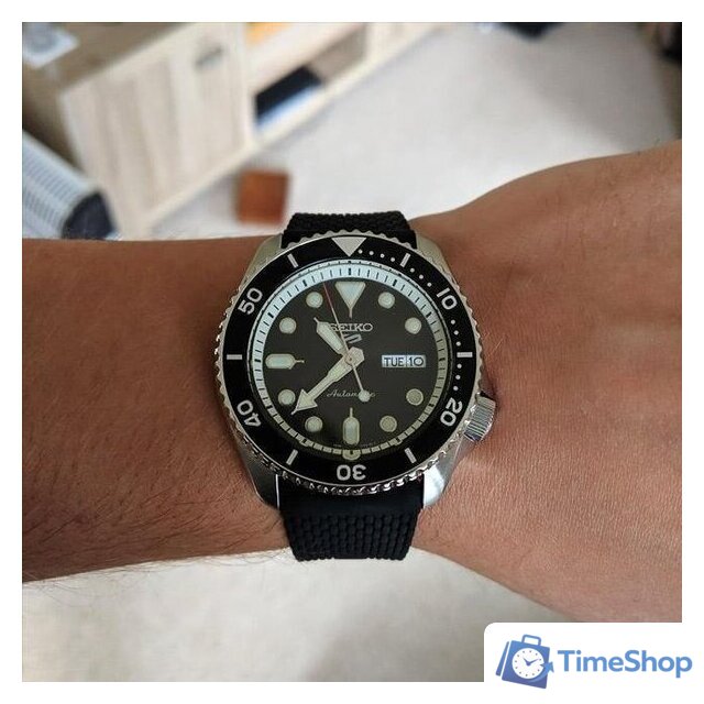 Наручные часы Seiko SRPD73K2 - Изображение №5 — Интернет-магазин Time-Shop