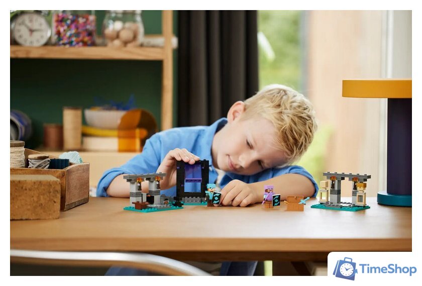 Конструктор LEGO Minecraft 21252 Оружейная комната - Изображение №9 — Интернет-магазин Time-Shop