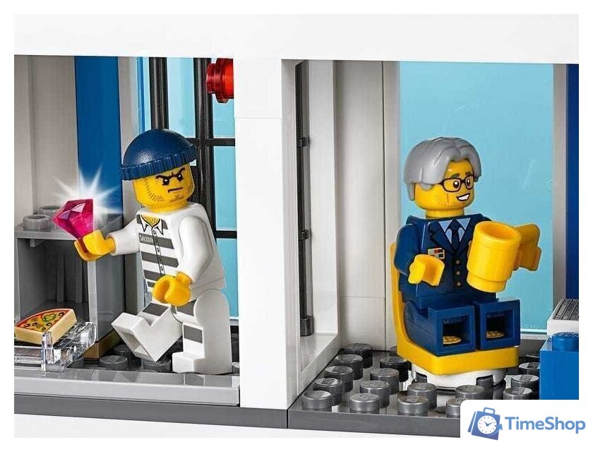 Конструктор LEGO City 60246 Полицейский участок - Изображение №7 — Интернет-магазин Time-Shop