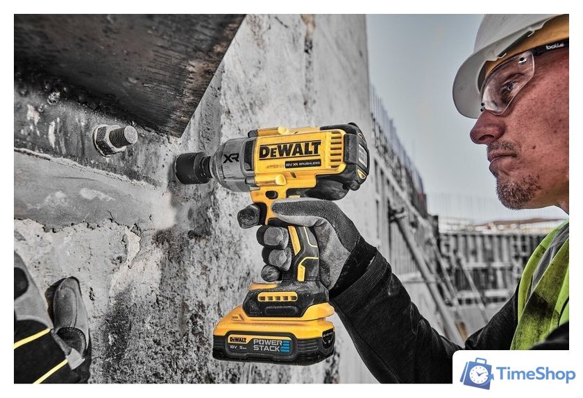 Гайковерт DeWalt DCF900H2T (с 2-мя АКБ, кейс) - Изображение №7 — Интернет-магазин Time-Shop