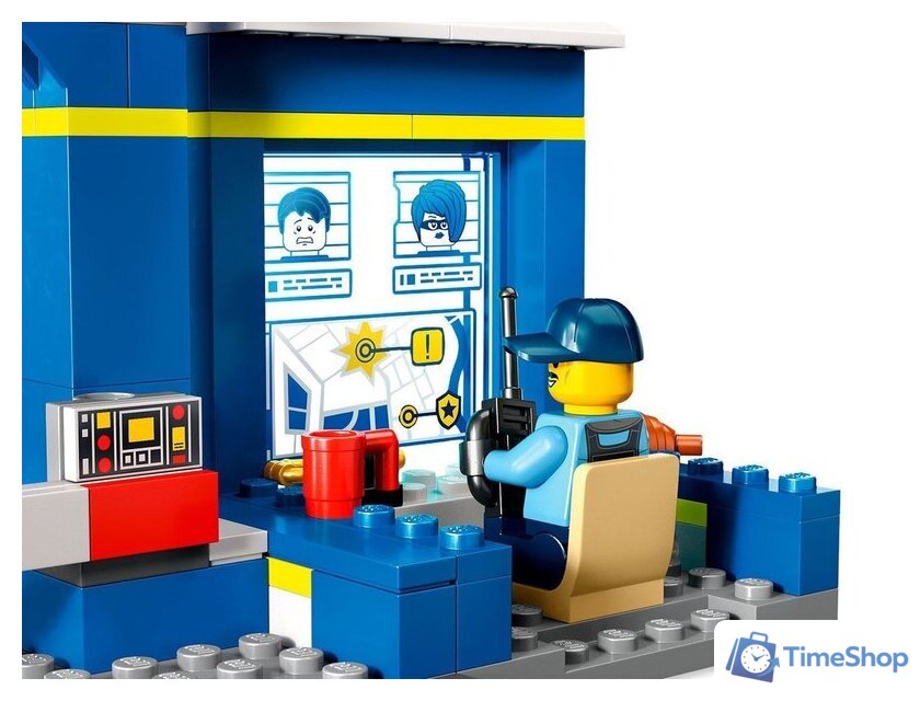 Конструктор LEGO City 60370 Побег из полицейского участка - Изображение №5 — Интернет-магазин Time-Shop