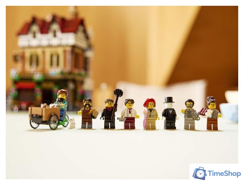 Конструктор LEGO Icons 10350 Тюдоровский угол - Изображение №11 — Интернет-магазин Time-Shop