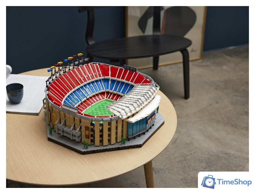 Конструктор LEGO Creator Expert 10284 Камп Ноу – ФК 