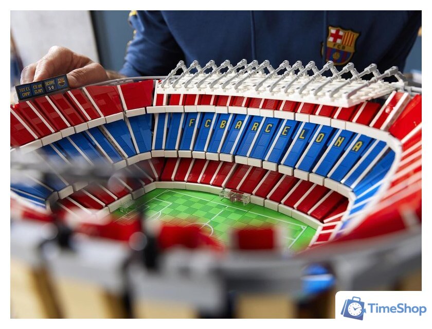 Конструктор LEGO Creator Expert 10284 Камп Ноу – ФК 