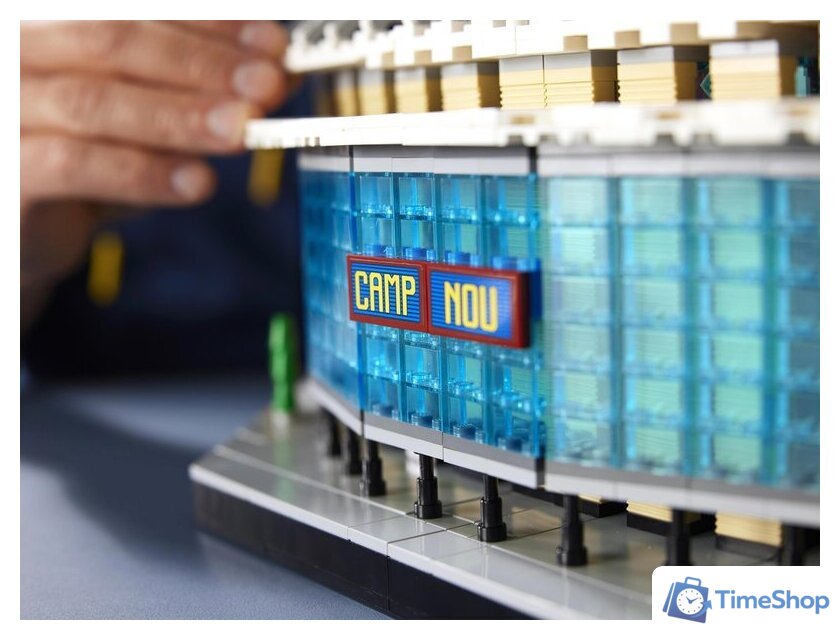 Конструктор LEGO Creator Expert 10284 Камп Ноу – ФК 