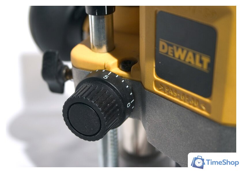 Вертикальный фрезер DeWalt DW621 - Изображение №8 — Интернет-магазин Time-Shop
