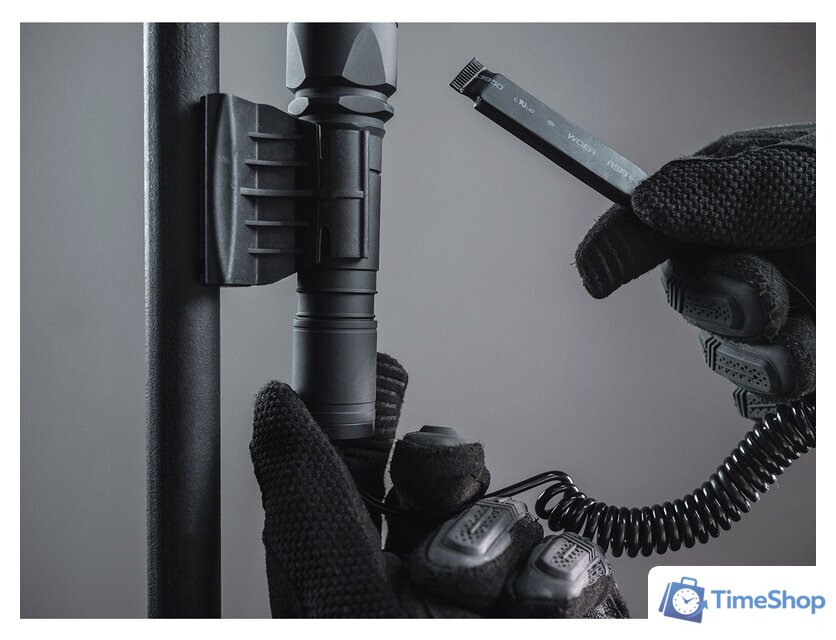 Фонарь Armytek Dobermann Extended Set - Изображение №9 — Интернет-магазин Time-Shop