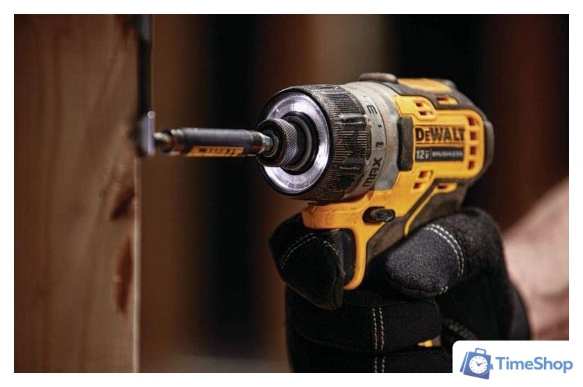 Винтоверт DeWalt DCF601D2-QW (с 2-мя АКБ, кейс) - Изображение №4 — Интернет-магазин Time-Shop