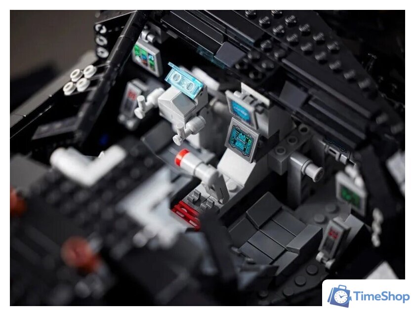 Конструктор LEGO DC Batman 76240 Бэтмобиль Тумблер - Изображение №11 — Интернет-магазин Time-Shop