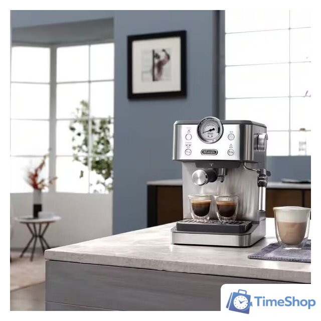Рожковая кофеварка DeLonghi Classic EM450.M - Изображение №2 — Интернет-магазин Time-Shop