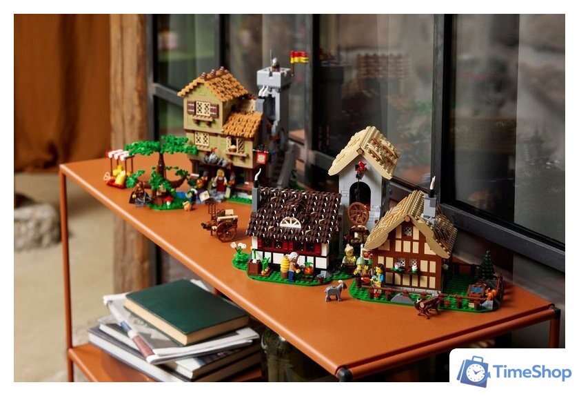 Конструктор LEGO Icons 10332 Средневековая городская площадь - Изображение №15 — Интернет-магазин Time-Shop