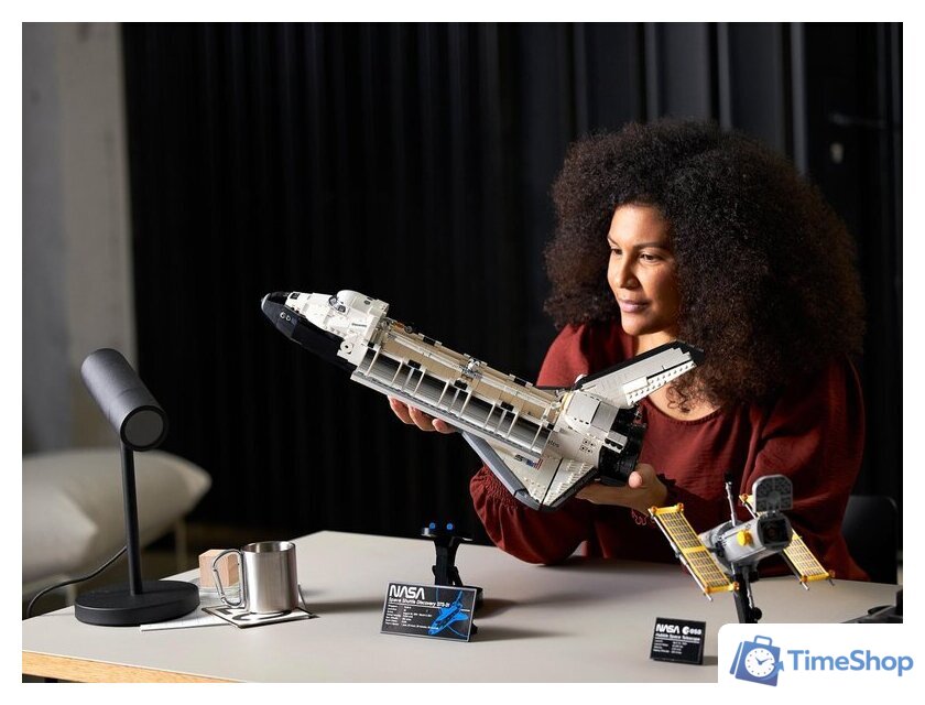 Конструктор LEGO Creator 10283 Космический шаттл НАСА Дискавери - Изображение №40 — Интернет-магазин Time-Shop