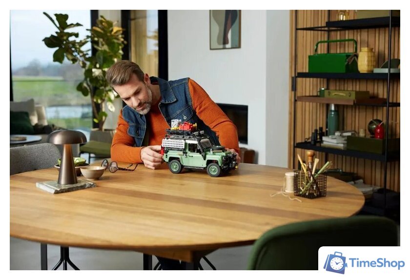 Конструктор LEGO Icons 10317 Land Rover Classic Defender 90 - Изображение №12 — Интернет-магазин Time-Shop