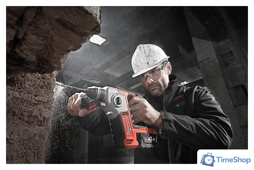 Перфоратор Milwaukee M18 BH-402C 4933443330 (с 2-мя АКБ, кейс) - Изображение №4 — Интернет-магазин Time-Shop