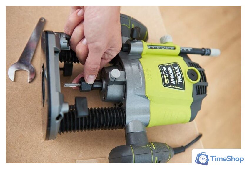 Вертикальный фрезер Ryobi RRT1600-K 5133004796 - Изображение №11 — Интернет-магазин Time-Shop