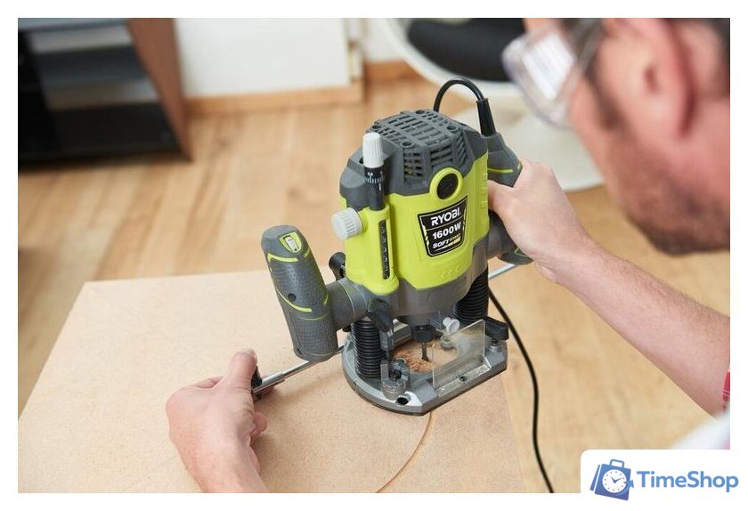 Вертикальный фрезер Ryobi RRT1600-K 5133004796 - Изображение №6 — Интернет-магазин Time-Shop