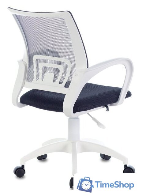 Офисное кресло Brabix Fly MG-396W (белый/темно-серый) - Изображение №4 — Интернет-магазин Time-Shop