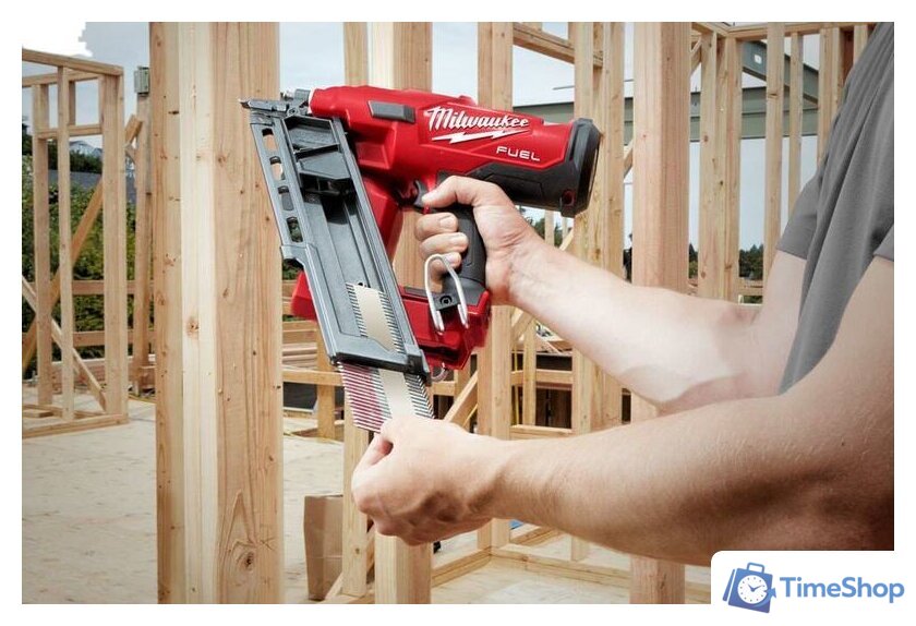Гвоздезабиватель Milwaukee M18 FFN-502C 4933471404 (с 2-мя АКБ) - Изображение №8 — Интернет-магазин Time-Shop