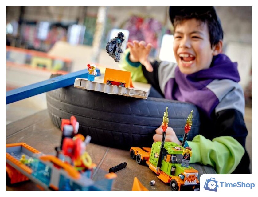 Конструктор LEGO City Stuntz 60294 Грузовик для шоу каскадеров - Изображение №25 — Интернет-магазин Time-Shop