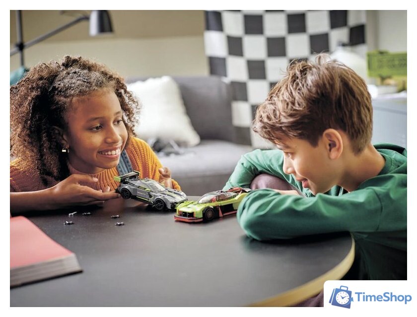 Конструктор LEGO Speed Champions 76910 Aston Martin Valkyrie AMR Pro+Vantage GT3 - Изображение №5 — Интернет-магазин Time-Shop