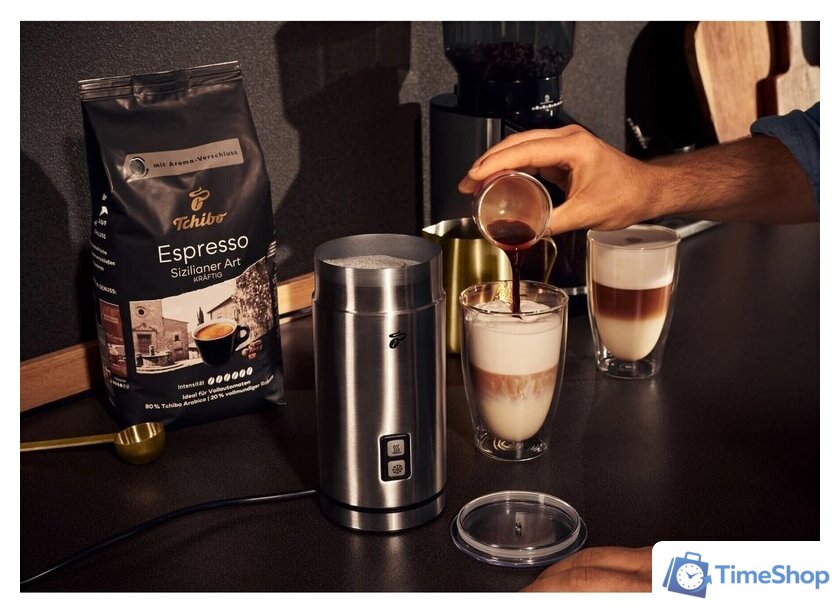 Автоматический вспениватель молока Tchibo 394101 - Изображение №4 — Интернет-магазин Time-Shop