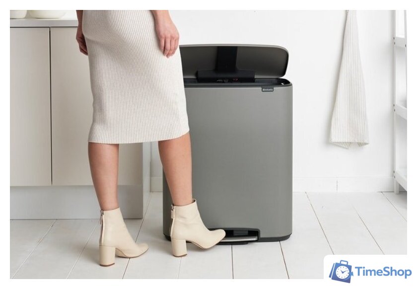 Система сортировки мусора Brabantia Bo Pedal Bin 2 x 30 л (минерально-серый) - Изображение №10 — Интернет-магазин Time-Shop