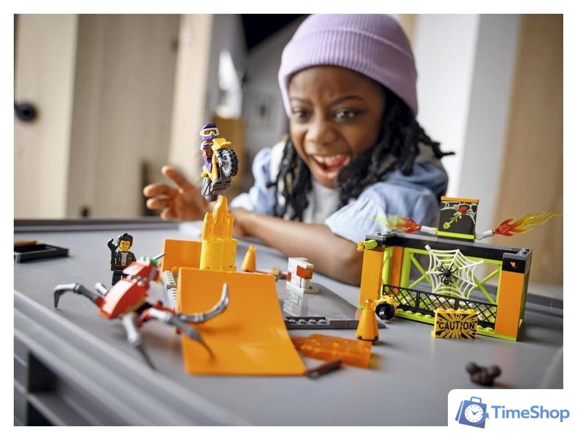 Конструктор LEGO City Stuntz 60293 Парк каскадеров - Изображение №23 — Интернет-магазин Time-Shop