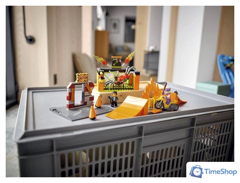 Конструктор LEGO City Stuntz 60293 Парк каскадеров - Изображение №21 — Интернет-магазин Time-Shop