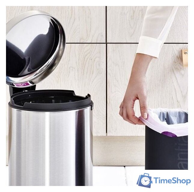 Мусорное ведро Brabantia Pedal Bin NewIcon 12 л (стальной матовый) - Изображение №4 — Интернет-магазин Time-Shop