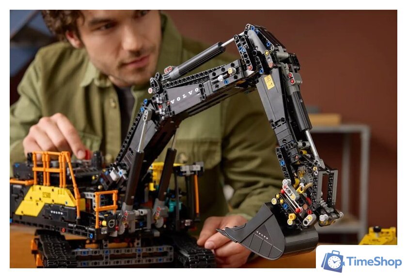 Конструктор LEGO Technic 42215 Гибридный экскаватор Volvo EC500 - Изображение №9 — Интернет-магазин Time-Shop