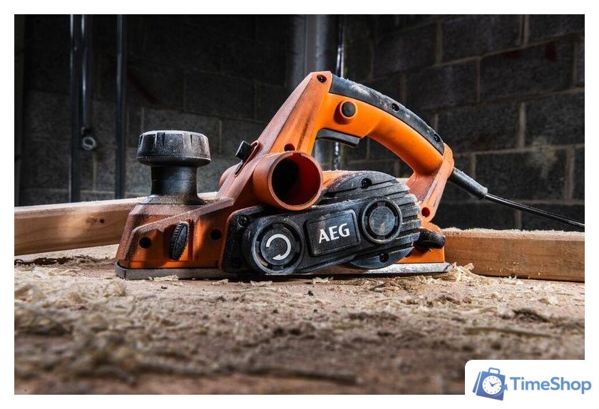 Рубанок AEG Powertools PL700 4935472008 - Изображение №4 — Интернет-магазин Time-Shop