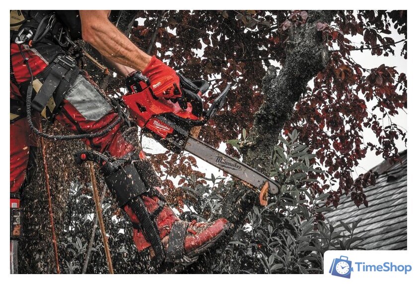 Аккумуляторная пила Milwaukee M18 FTHCHS35-802 4933479589 (с 2-мя АКБ) - Изображение №12 — Интернет-магазин Time-Shop