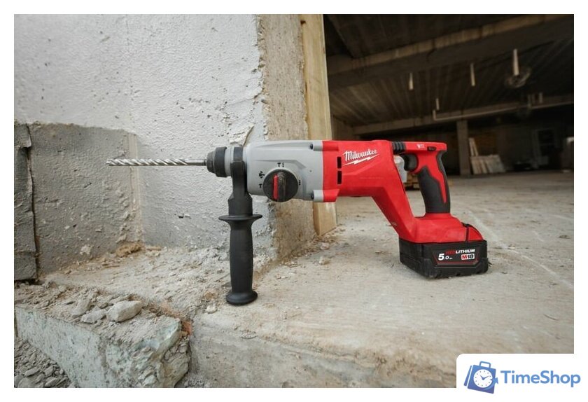 Перфоратор Milwaukee M18 M18BLHACD26-402X 4933492480 (с 2-мя АКБ, кейс) - Изображение №11 — Интернет-магазин Time-Shop