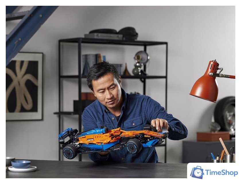 Конструктор LEGO Technic 42141 Гоночный автомобиль McLaren Formula 1 - Изображение №4 — Интернет-магазин Time-Shop
