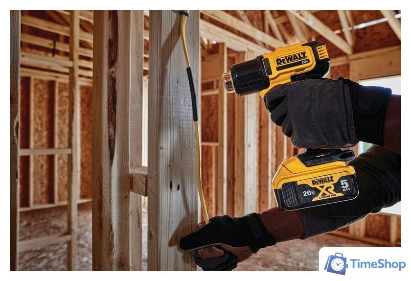 Промышленный фен DeWalt DCE530N-XJ (без АКБ) - Изображение №3 — Интернет-магазин Time-Shop