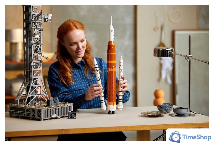 Конструктор LEGO Icons 10341 Космическая пусковая система NASA Artemis - Изображение №10 — Интернет-магазин Time-Shop
