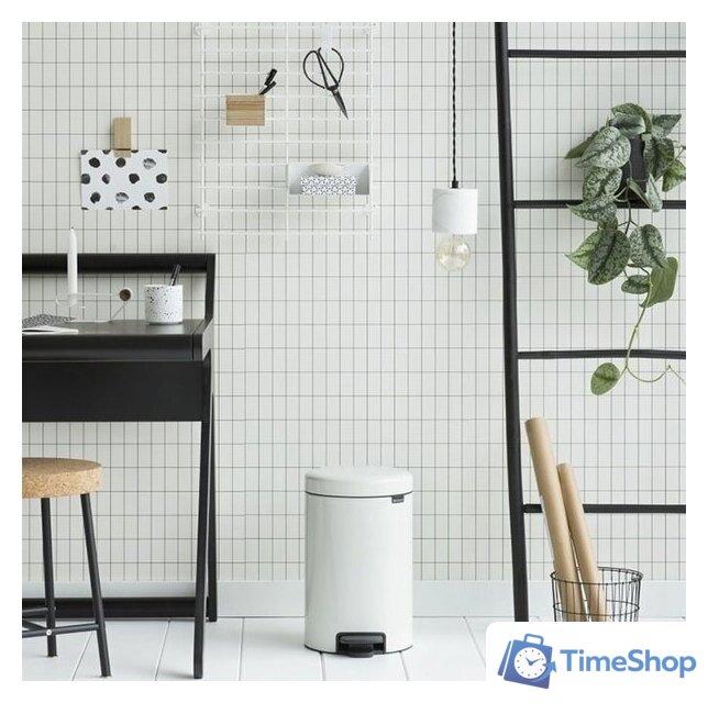 Мусорное ведро Brabantia Pedal Bin NewIcon 12 л (белый) - Изображение №4 — Интернет-магазин Time-Shop