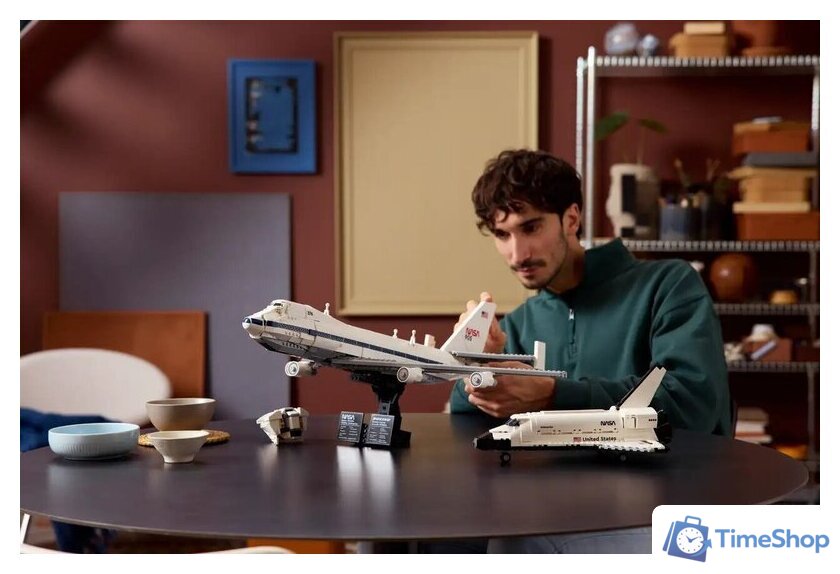 Конструктор LEGO Icons 10360 Самолет-носитель и Шаттл - Изображение №8 — Интернет-магазин Time-Shop