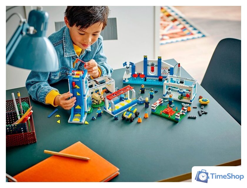 Конструктор LEGO City 60372 Полицейская тренировочная академия - Изображение №11 — Интернет-магазин Time-Shop