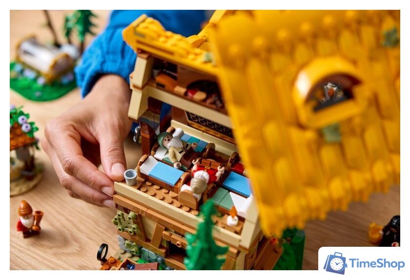 Конструктор LEGO Disney 43242 Домик Белоснежки и семи гномов - Изображение №14 — Интернет-магазин Time-Shop
