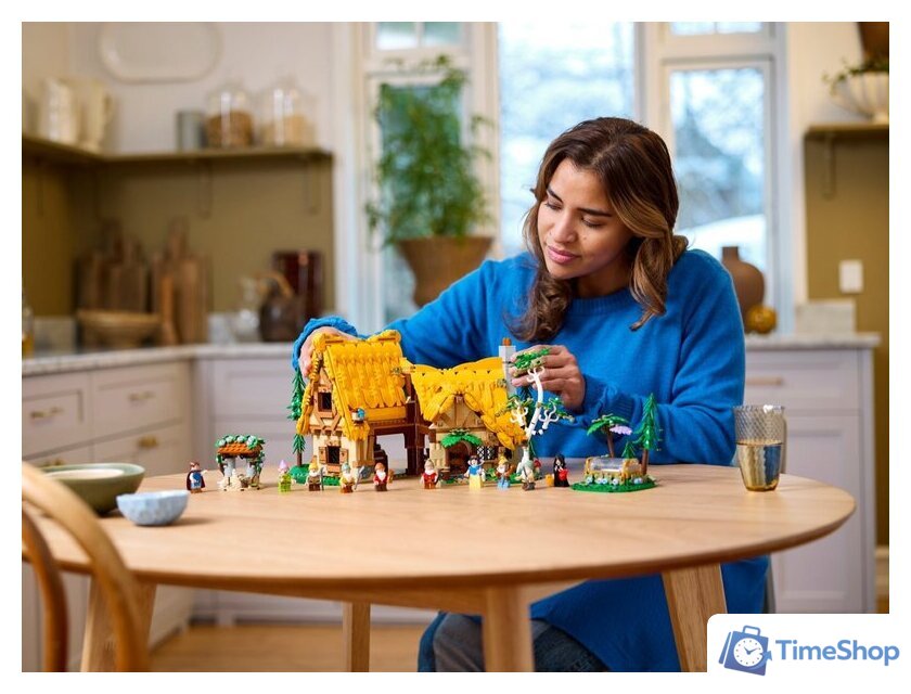 Конструктор LEGO Disney 43242 Домик Белоснежки и семи гномов - Изображение №11 — Интернет-магазин Time-Shop