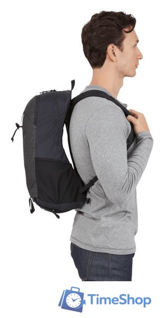 Туристический рюкзак Thule Nanum 18L TNAU118BLK (black) - Изображение №4 — Интернет-магазин Time-Shop