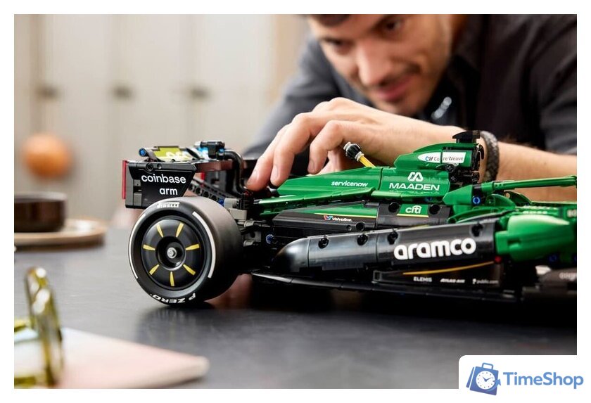 Конструктор LEGO Technic 42240 Aston Martin Aramco AMR25 F1 - Изображение №12 — Интернет-магазин Time-Shop