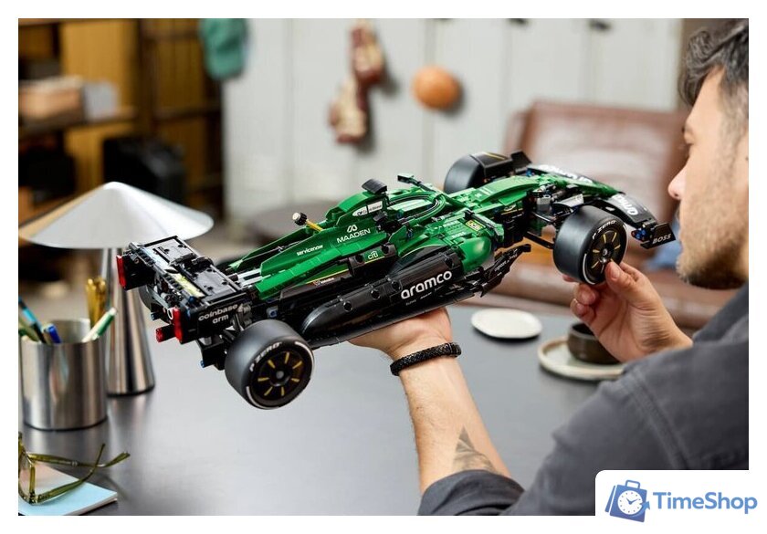 Конструктор LEGO Technic 42240 Aston Martin Aramco AMR25 F1 - Изображение №18 — Интернет-магазин Time-Shop
