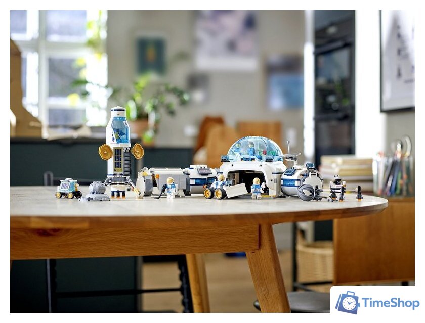 Конструктор LEGO City 60350 Лунная научная база - Изображение №6 — Интернет-магазин Time-Shop