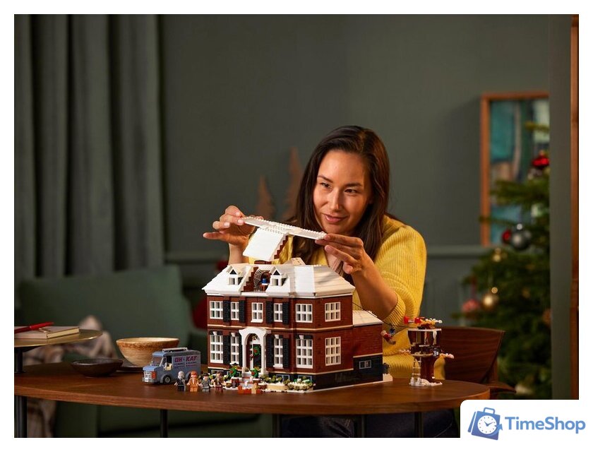 Конструктор LEGO Ideas 21330 Один дома - Изображение №45 — Интернет-магазин Time-Shop