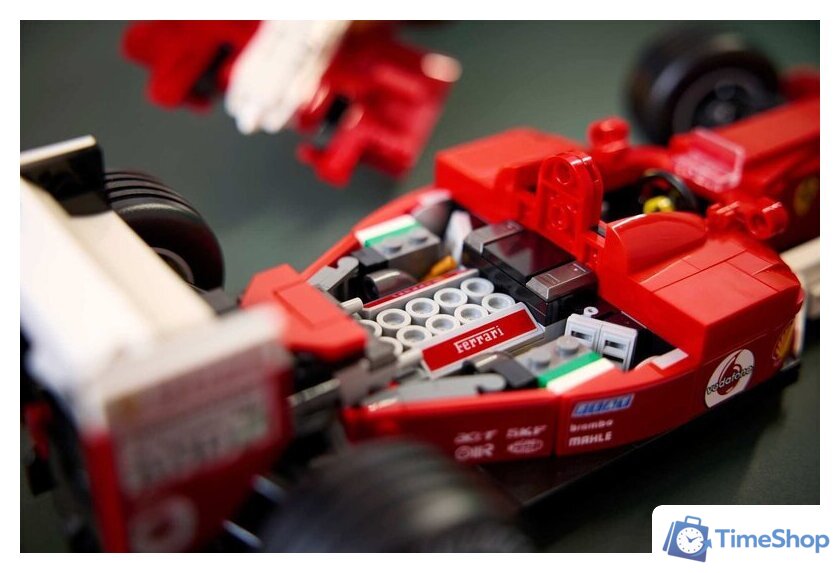Конструктор LEGO Icons 11375 Ferrari F2004 & Michael Schumacher - Изображение №11 — Интернет-магазин Time-Shop