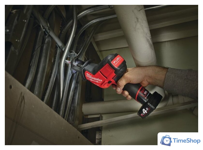Сабельная пила Milwaukee M12 CHZ-402C FUEL 4933446950 (с 2-мя АКБ, кейс) - Изображение №6 — Интернет-магазин Time-Shop