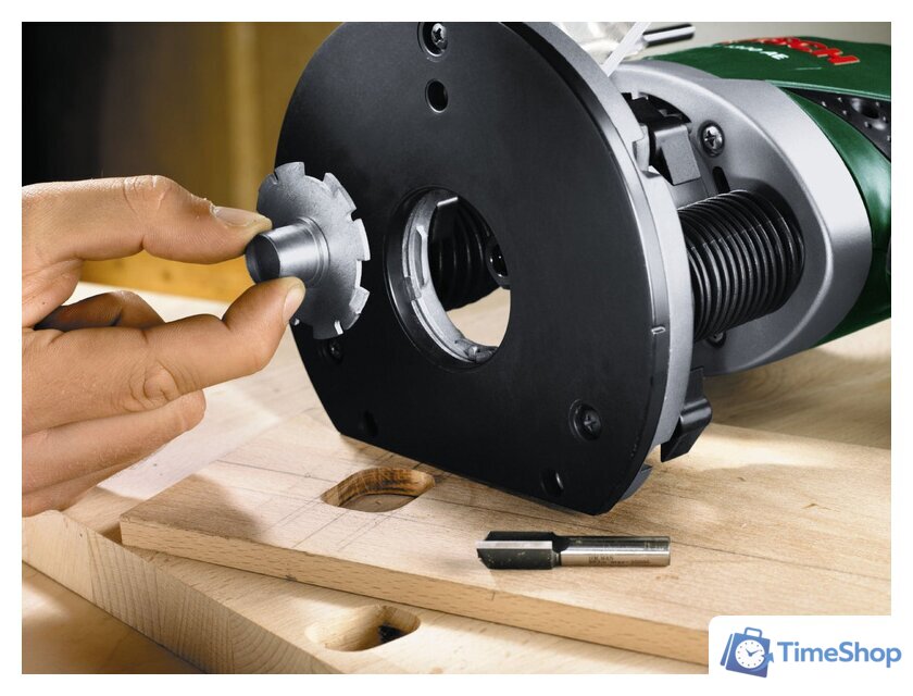 Вертикальный фрезер Bosch POF 1200 AE (060326A100) - Изображение №12 — Интернет-магазин Time-Shop