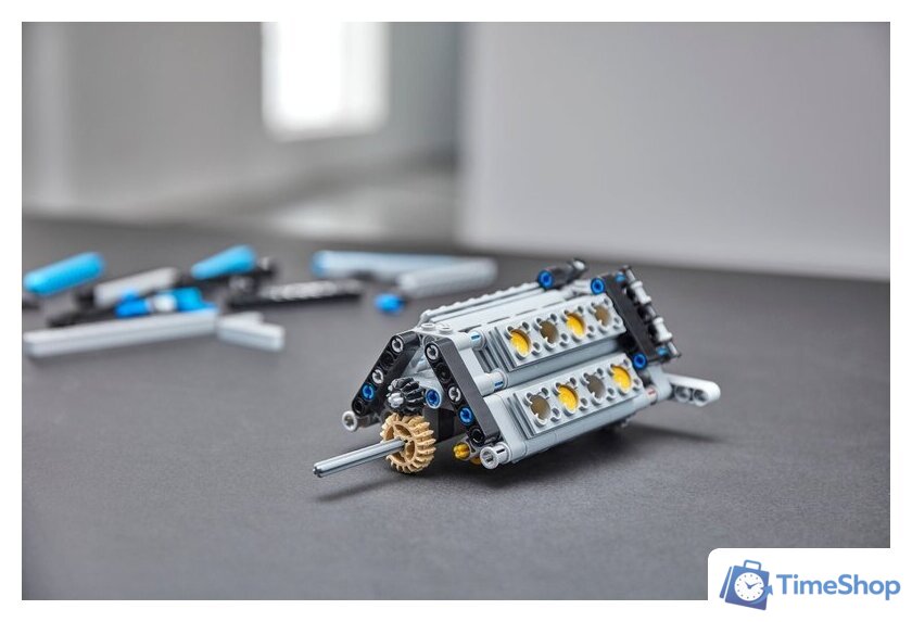 Конструктор LEGO Technic 42083 Bugatti Chiron - Изображение №8 — Интернет-магазин Time-Shop